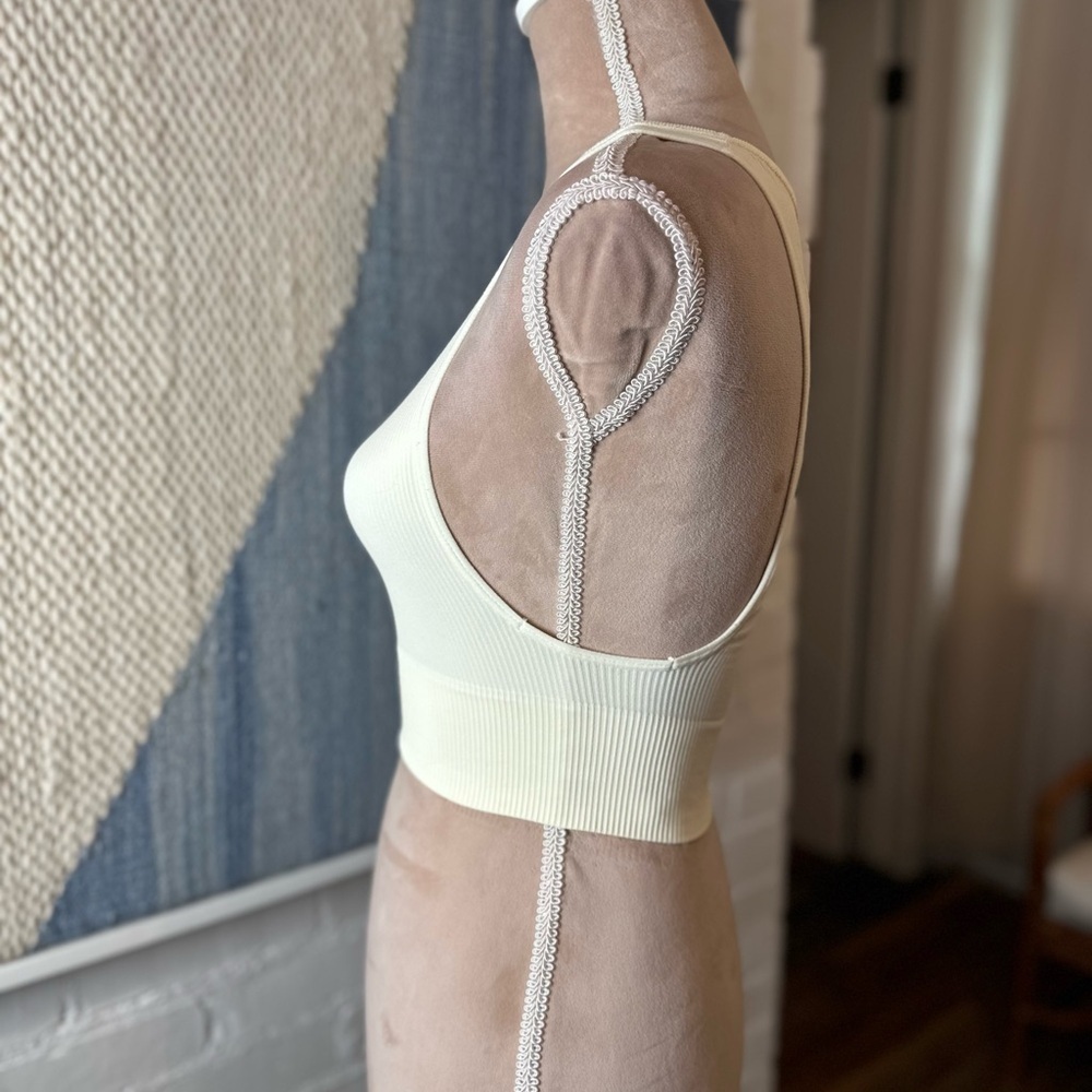 Princess Polly Creamy Ivory Ribbed Low Side Bralette/Tank Top - Picture 4 of 9